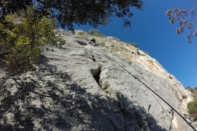 Split Rock Climbing Tour - Climbing past 15th-century churches and hermit spots