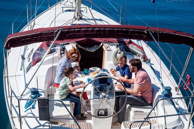 Split: Small-Group Sunset Sailing Trip - Small group service: the upside of a cap at 10