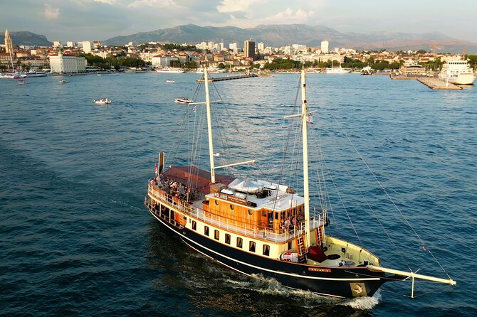 Split Sunset Cruise With Live Music - Key points before you board