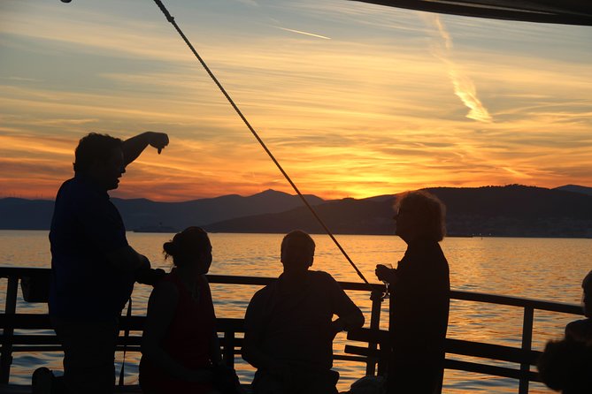 Split Sunset Cruise With Live Music - Who this cruise is for, and who might not love it