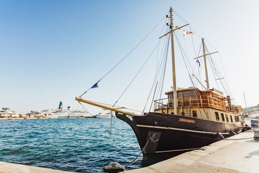 Split:Sunset Cruise with Live Music - Who should book this cruise in Split, and who might skip it