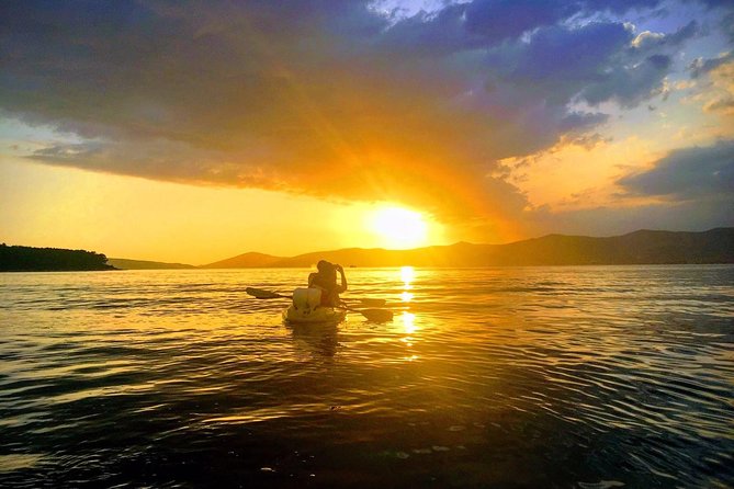 Split Sunset Sea Kayaking Tour - Group Size, Guides, and the Human Touch