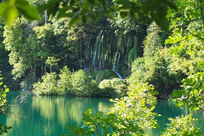 Split to Zagreb or airport Zagreb via Plitvice lakes for singles or couples - Key things I’d bank on