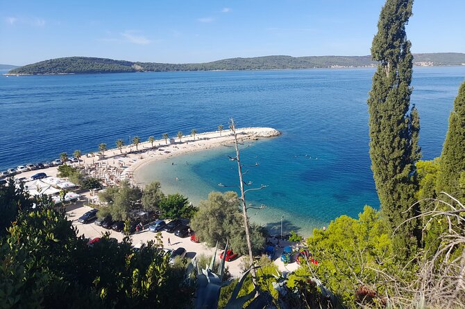 Split Tour by Electric Tuk-Tuk: Top City Highlights - Beach time on Marjan: Obojena Svjetlost and Kasjuni