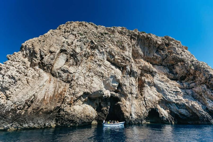 Split/Trogir: Blue Cave, Mamma Mia, Hvar and 5 Island Tour - Vis and Komiža: Mamma Mia Locations Plus a Real Town Break