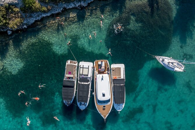 Split/Trogir: Blue Cave, Vis, and Hvar Speedboat Day Tour - Pakleni Islands photo stop: quick views of a whole chain of bays
