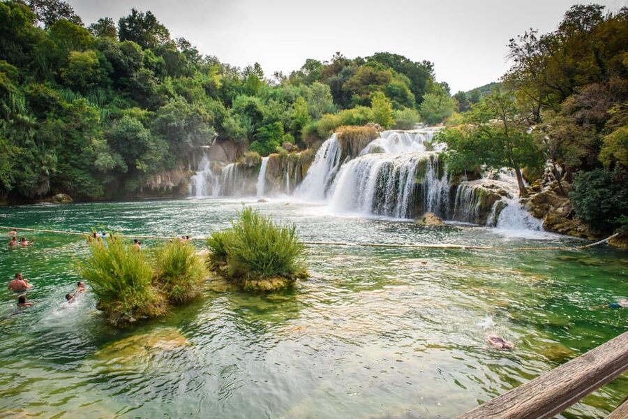Split/Trogir: Krka National Park Day Trip & Boat to Skradin - Meeting point, coach comfort, and why the WhatsApp group helps