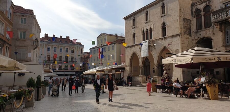 Split: Walking tour of Split with a 'Magister' of History - Is it worth $33 for 110 minutes? Yes, if you want real context