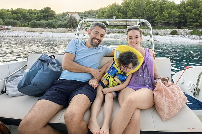Sunset Speedboat Tour in Makarska with swim stop on island Brač - Meeting Point and Timing: How to Avoid Stress Before Departure