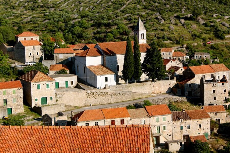 The Best of Hvar in a Day with Wine tasting and Local Dinner - Price and logistics: what $289 covers, and where value comes from