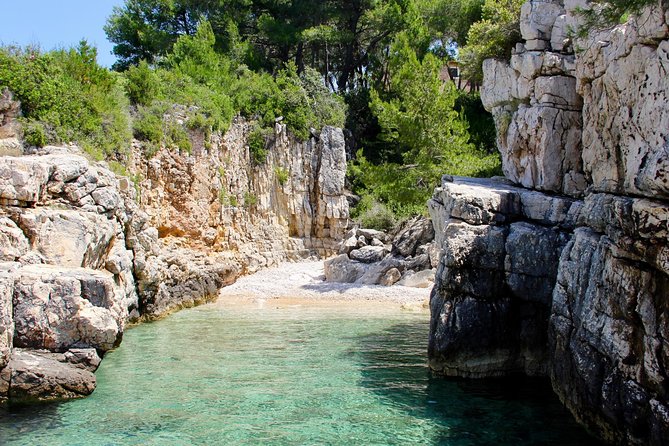 Three Island Cruise Tour Featuring the Blue Lagoon and Solta - Boat comfort, crew style, and snorkeling gear reality