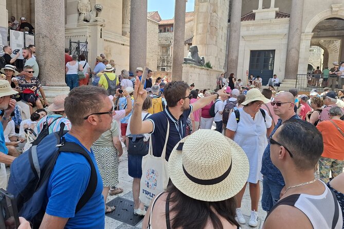 Top-Rated Split Game of Thrones and History City Walk - Dracarys! - Golden Gate Entrance, The Human Mousetrap, and Why You Should Pay Attention