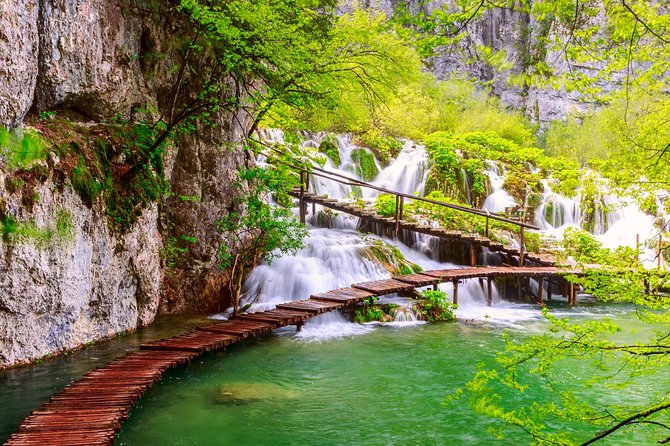 Transfer from Split to Zagreb with Entry Ticket to Plitvice Lakes - Plitvice Lakes for About 4 Hours: Make the Most of Limited Time