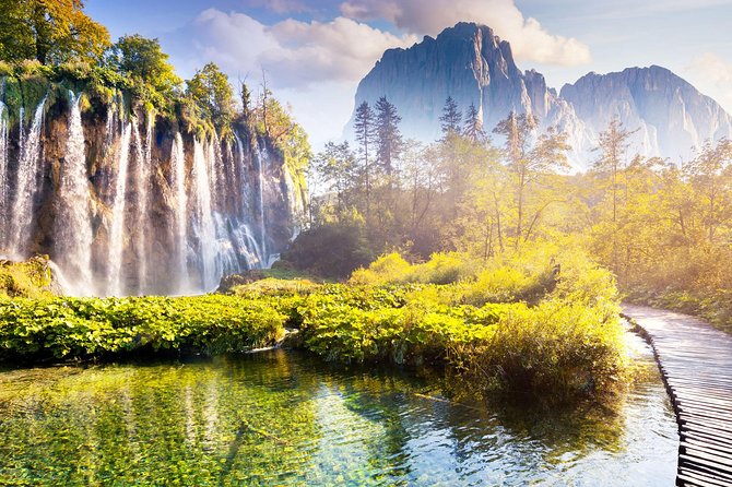 Transfer from Split to Zagreb with Entry Ticket to Plitvice Lakes - Price and Value at $202.51: Does It Add Up?