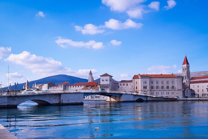 Trogir 1,5-Hour Small Group City Tour - What to Wear and Bring for a Moderate Walking Tour