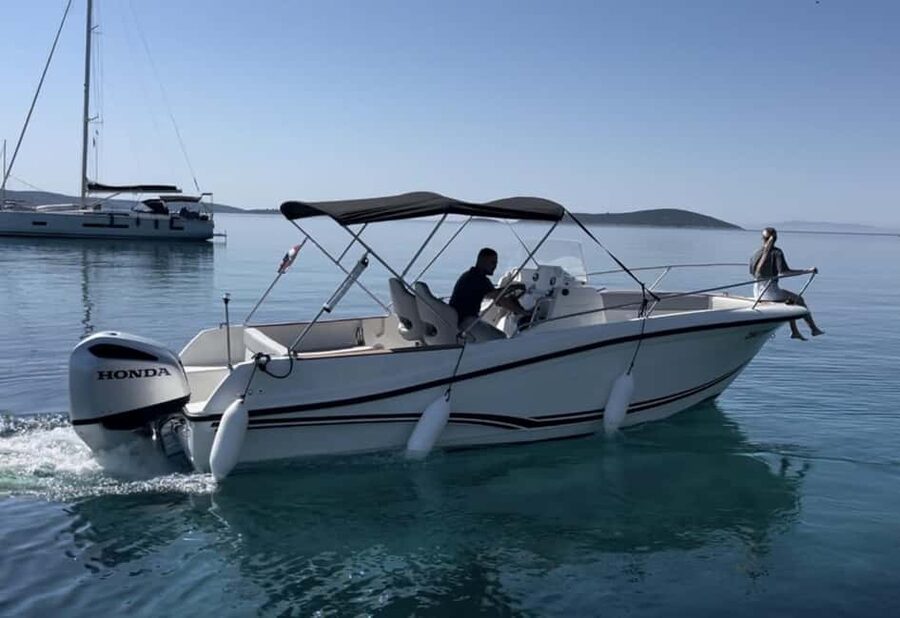 Trogir: Blue Lagoon and 3 Islands Speedboat Tour - Key things that make this tour worth your time
