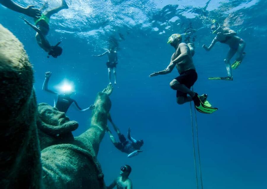 Trogir: Boat tour to Unique underwater museum - Reaching the underwater museum up to 10 meters