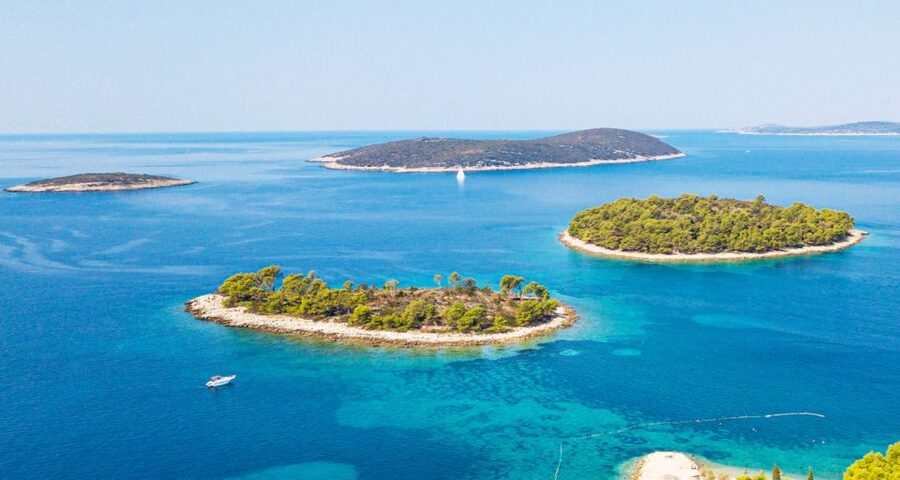 Trogir: White Lagoon, Maslinica & Blue Lagoon Speedboat Tour - Price and value for $88: what you get, what you add