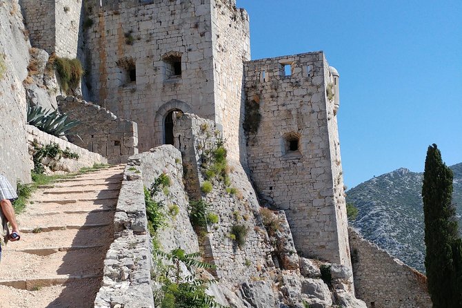Visit Ancient Salona, Mighty Klis Fortress and Stella Croatica - Key highlights in plain terms