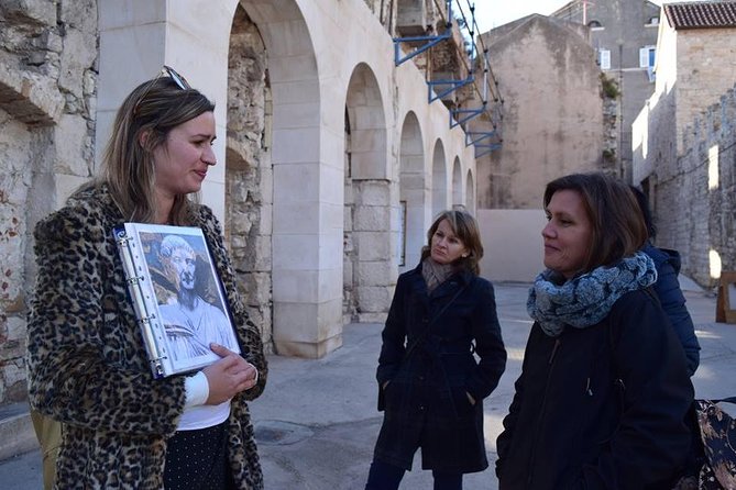 Walk through 1700 Years of History in Split - Private Tour - Palazzo di Diocleziano for 90 Minutes of Real Context