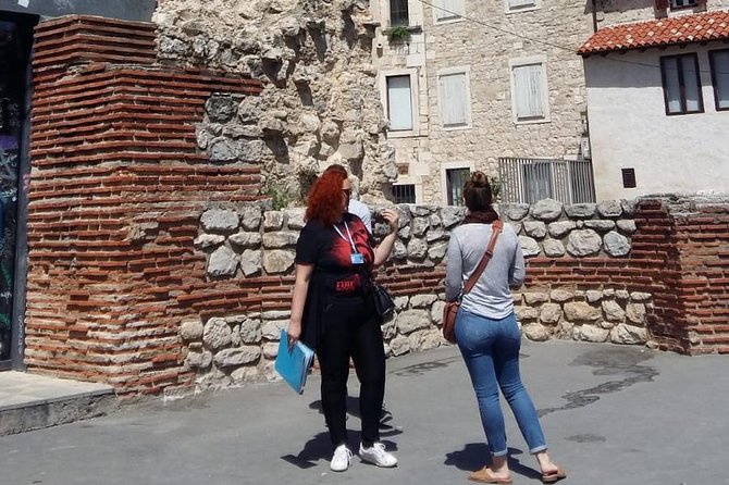 Walk through Split with an archeologist - Vestibulum of Diocletian’s Palace, understanding the in-between space