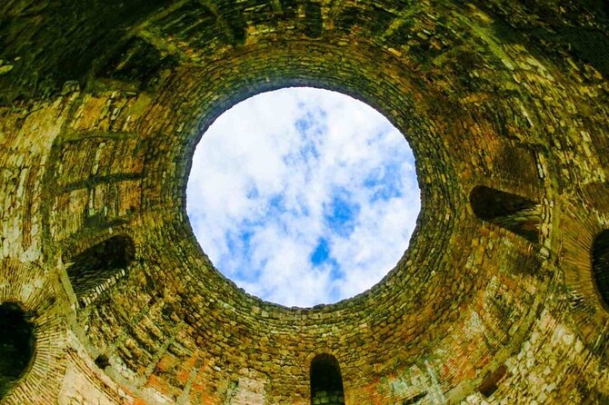 Walking tour of Diocletian's Palace in Split - Timing, weather, and how to protect your day