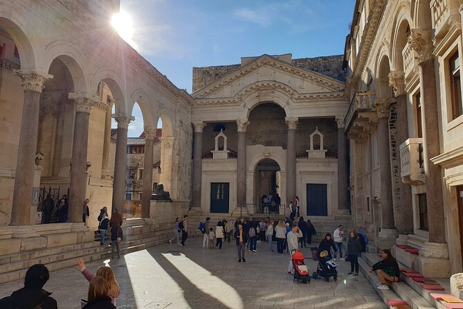 Walking Tour of Split and Diocletian's Palace - Quick hits