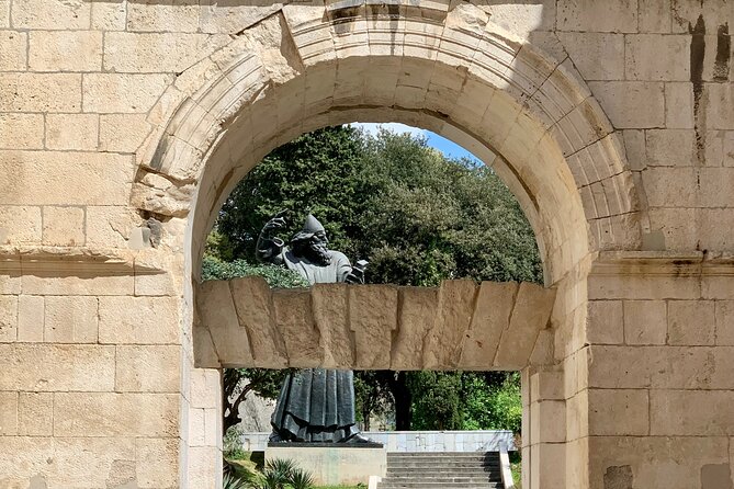 Walking tour of Split with an Art Historian - Tower 2 and the first reality check inside Diocletian’s walls