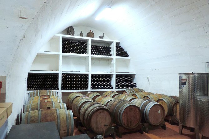 Wine Tasting & Winery Tours - Small-group comfort, plus the one big consideration: weather