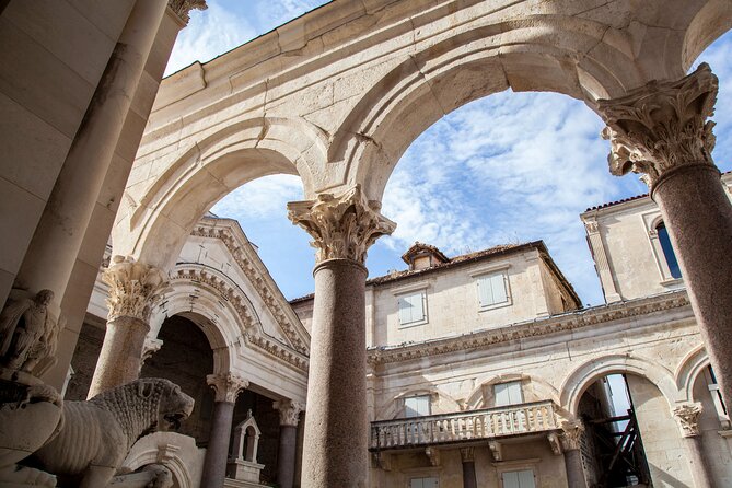 YOUR BEST PRIVATE TOUR - amazing Split and Diocletian's palace - Vestibulum and the chance for Klapa singing